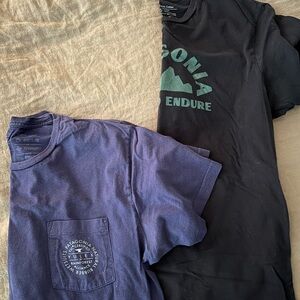 2 Men’s Medium Organic Cotton T’s